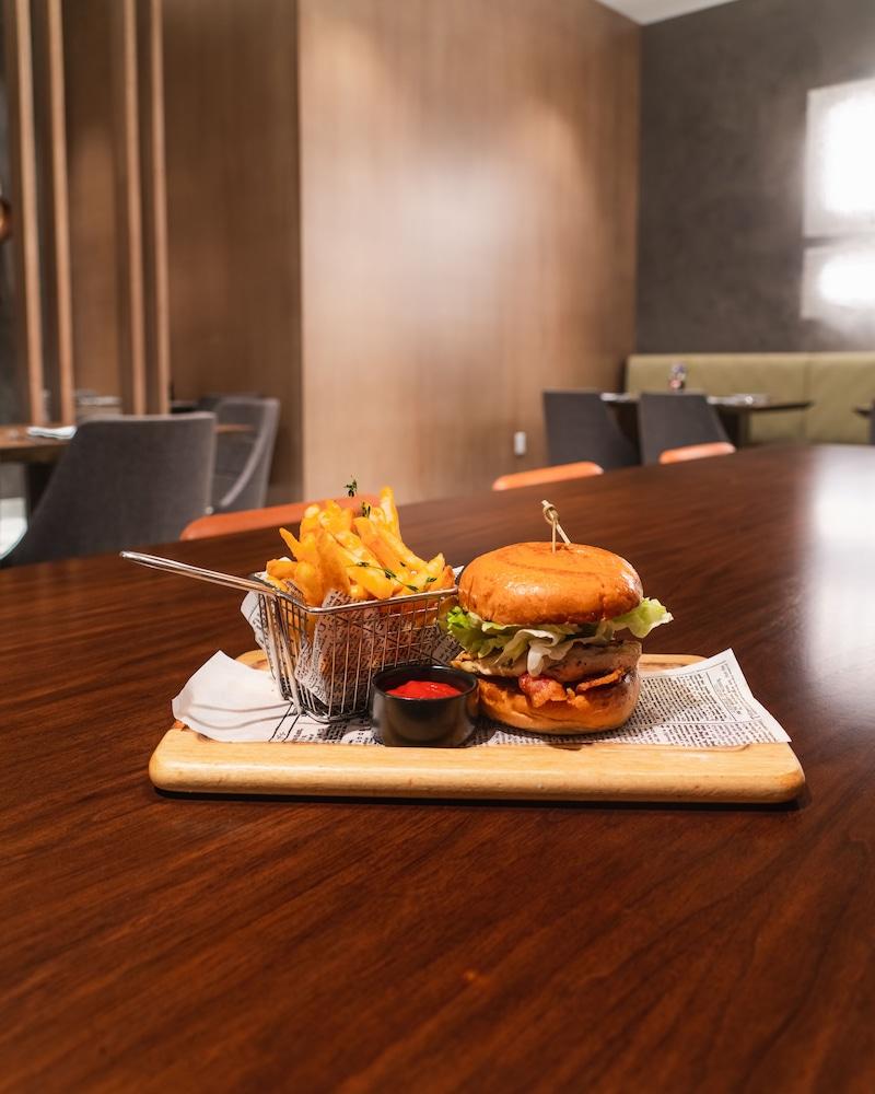 Hyatt Regency Newport Beach West Bagian luar foto
