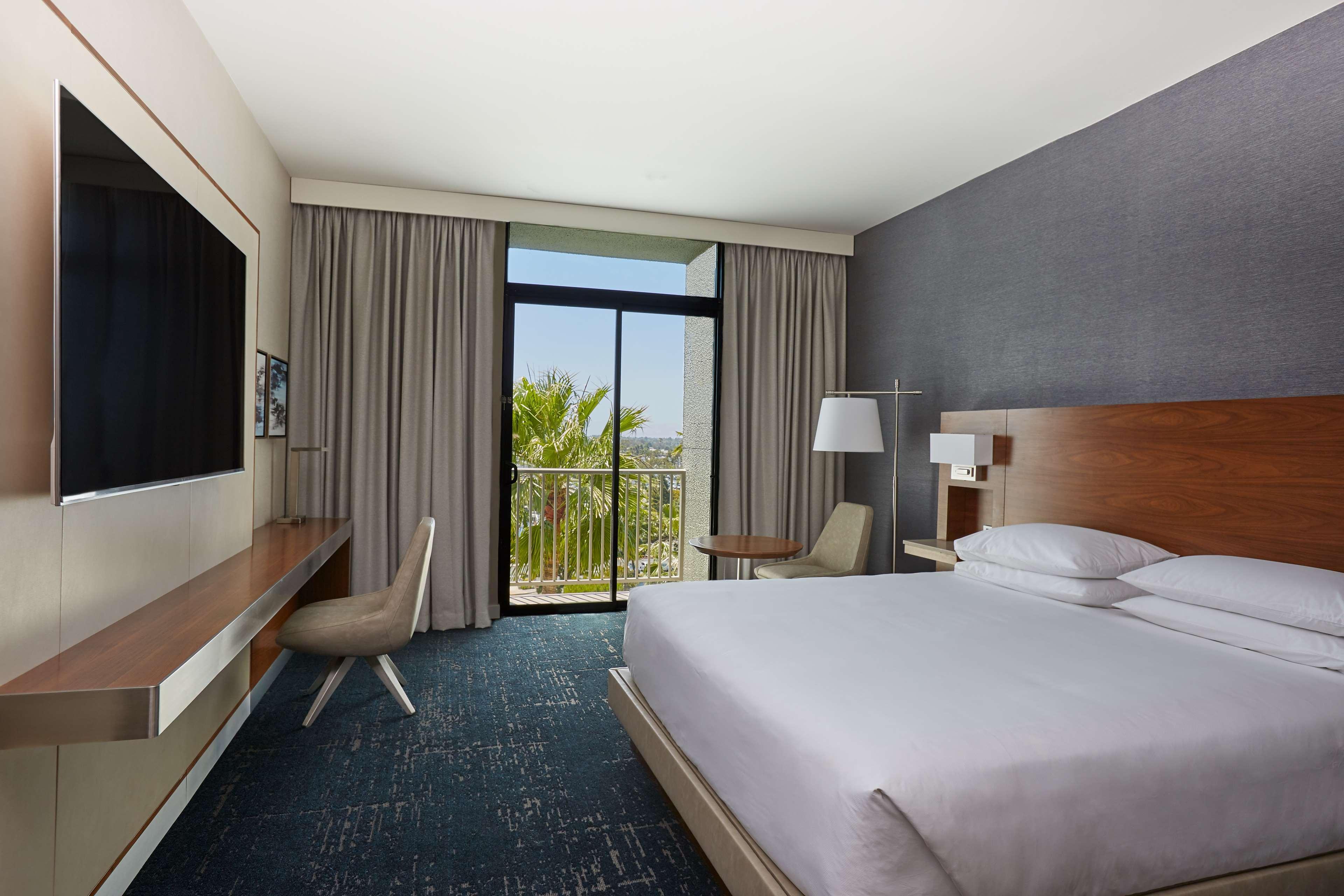 Hyatt Regency Newport Beach West Bagian luar foto